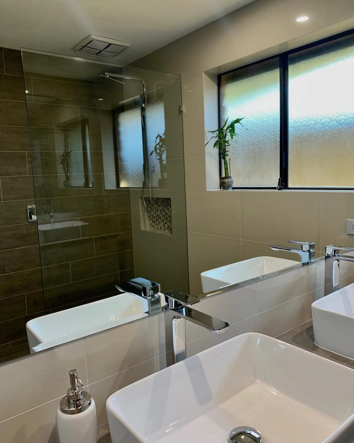 Commercial Amenities — commercial in Adelaide CBD, SA by Becks Bathrooms and Tiling